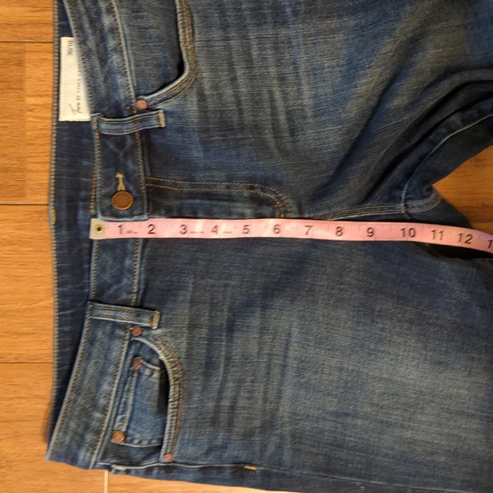 Two by Vince Camuto Straight Leg Jeans Crop? Size 10 *Please Read - Picture 4 of 10